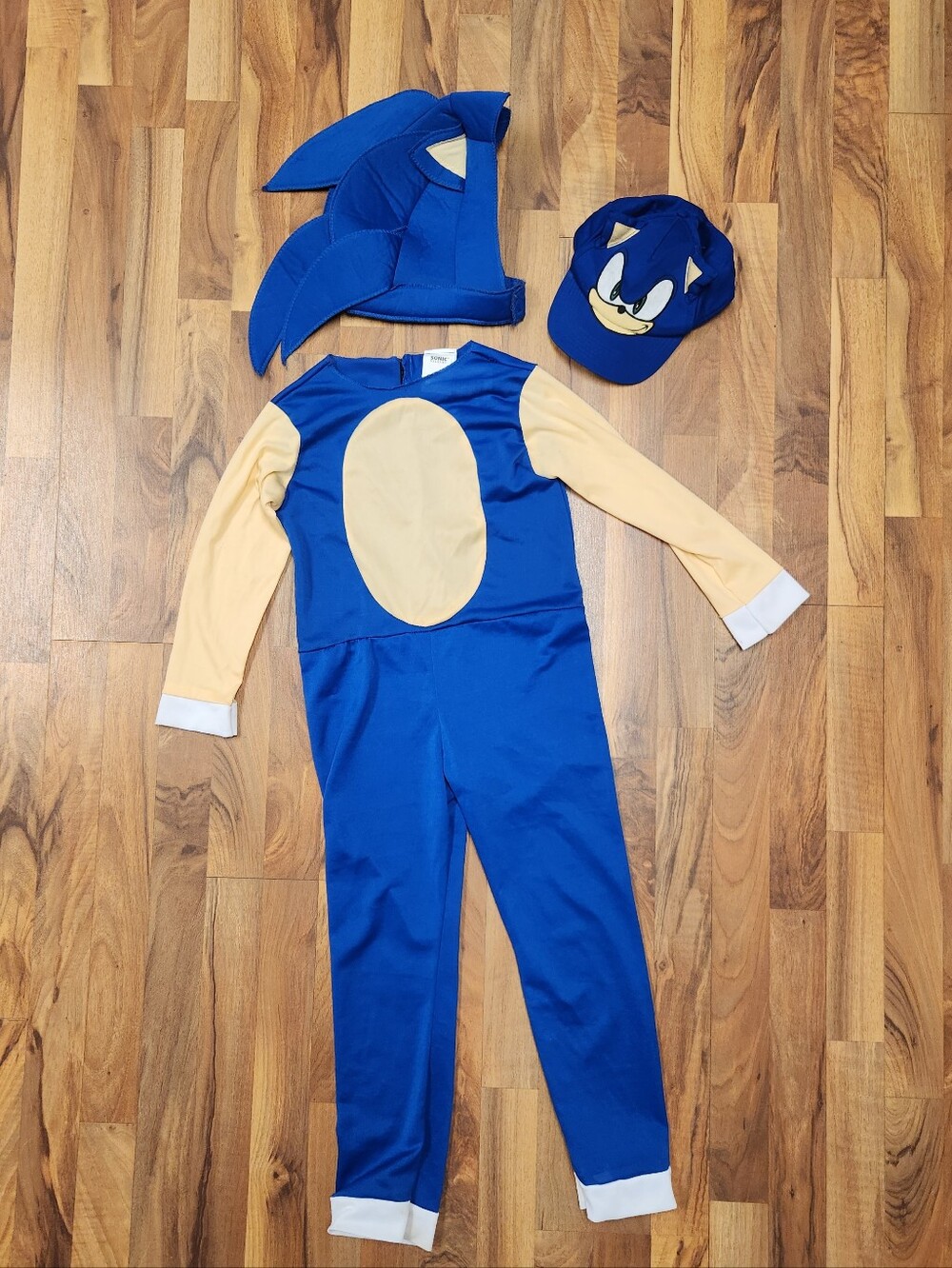 Rubies Child Size Medium Boys Sonic Costume + Hat